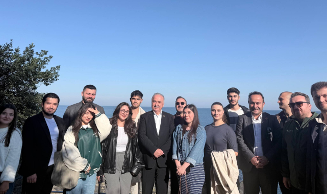 Milletvekili Temür, Üniversiteli Gençlerle Giresun Adası’nda Buluştu