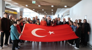 Milli wushucu Berna Tut, Ordu'da törenle karşılandı