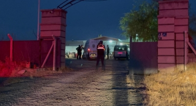 Miras kavgasında kan aktı: Amcasını ve 3 kişiyi bıçakladı