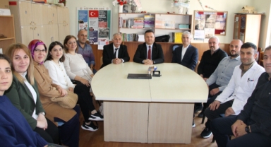 Müdür Tokgöz, Eynesil'de Eğitim-Öğretim Süreçlerini Değerlendirdi