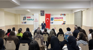 Şebinkarahisar’da Gençlik Buluşması: Elmas Öğrencilerin Taleplerini Dinledi