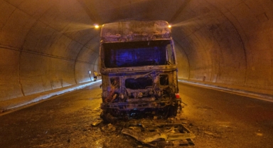 Su tankeri küle döndü