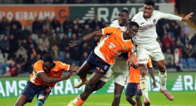 Trabzonspor, Başakşehir’i 4-3 Mağlup Etti