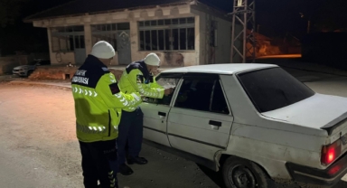 Trafik denetiminde kurallara uymayan sürücülere ceza yağdı