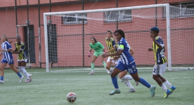 Turkcell Kadın Futbol Süper Ligi: Hakkarigücü: 0 - Fenerbahçe: 2