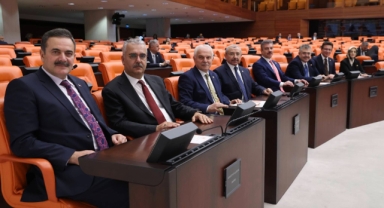 Vergi Kanunları Teklifi TBMM Genel Kurulunda Görüşülmeye Devam Ediyor