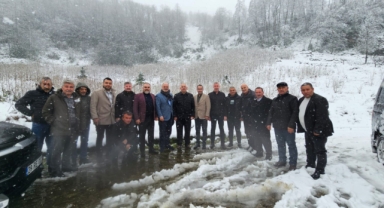 AK Parti Giresun İl Başkanı Yılmaz, Eynesil’de Muhtarlarla Bir Araya Geldi