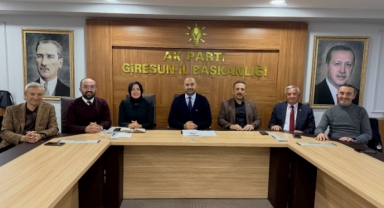 AK Parti Giresun Merkez İlçe Teşkilatı'nda Haftalık Değerlendirme Toplantısı
