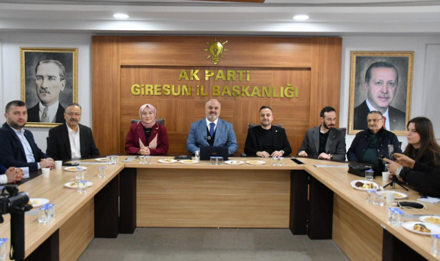 AK Parti Hizmet Siyasetinde Hız Kesmiyor!