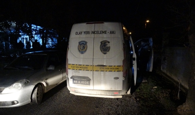 Arkadaşların silahla oyunu kanlı bitti: 1 yaralı