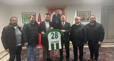 Batlama Spor Kulübü Yönetiminden Vali Serdengeçti’ye Nezaket Ziyareti