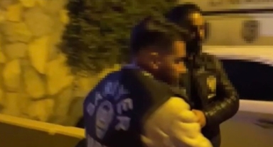 Eşinin altınlarını kumar borcu için aldı: Polis, tıraş olurken yakaladı