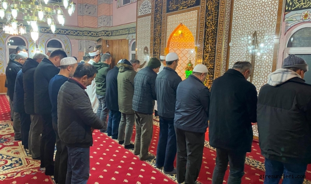 Espiye’de Gelenek Haline Gelen Sabah Namazı Buluşmaları Sürüyor