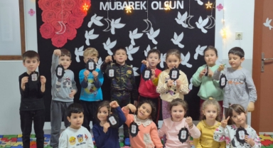 Espiye’de Minik Öğrencilerden Regaip Kandili Etkinliği