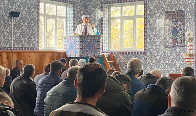 Espiye İlçe Müftüsü Özgül, Esentepe Mahallesi’nde Cuma Namazını Cemaatle Kıldı