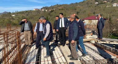 Espiye Müftüsü Haki Özgül, Cibril Camisi İnşaatında İncelemelerde Bulundu