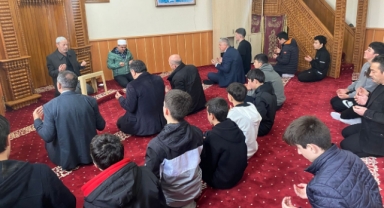 Espye'de Regaip Kandili programı 