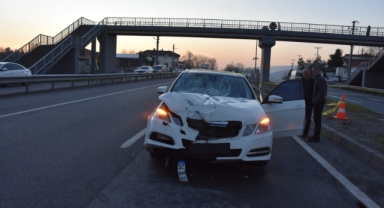 Feci kazada otomobilin çarptığı bir kişi hayatını kaybetti