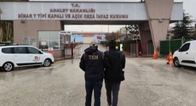FETÖ’ye üye olmaktan aranan şahsı polis yakaladı