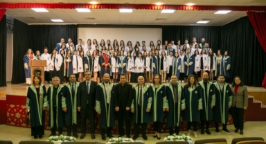 Geleceğin Diş Hekimleri Giresun Üniversitesi'nde Sahneye Çıktı!