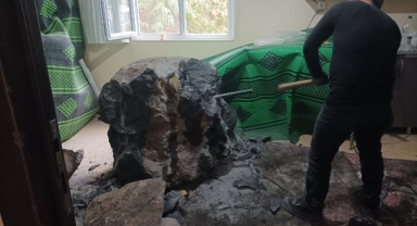 Giresun’da Facianın Eşiğinden Dönüldü! Kayadan Kopan Parça Evi Vurdu