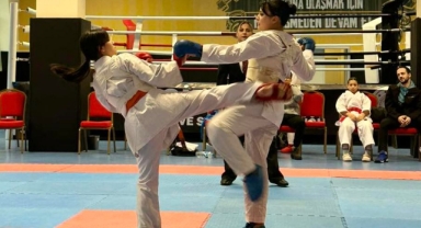 Giresun’da Genç Karateciler Tatamide Ter Döktü