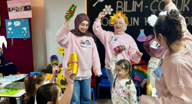 Giresun'da Üniversite Öğrencileri Bilimi Miniklerle Buluşturdu