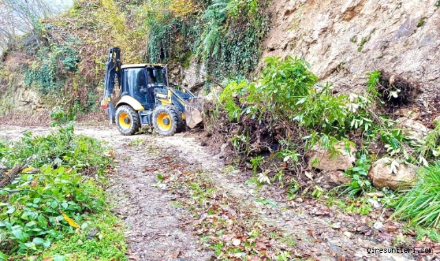 Giresun İl Özel İdaresi Ekipleri Hafta Sonu Mesaisinde: O Yolda Güvenli Ulaşım Sağlandı