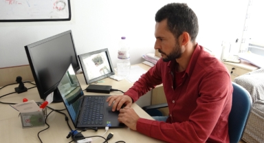 Hareket Halindeki Elektrikli Araçlar İçin Devrim Niteliğinde Proje