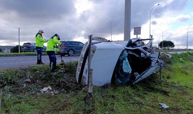 Hurdaya dönen araçtan ağır yaralı olarak çıkartılan adam hayatını kaybetti