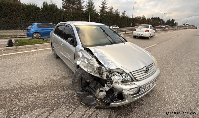 İki otomobilin çarpıştığı kazada 1 kişi yaralandı