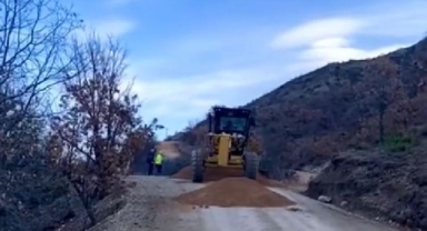 İl Özel İdaresi’nden Şebinkarahisar’da Yol Hamlesi