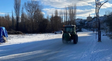 Kar ve Buzlanmaya Karşı Çamoluk Belediyesi Teyakkuzda