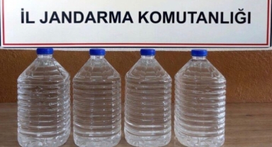 Kargo kolisinde 20 litre kaçak etil alkol ele geçirildi