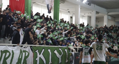 Kerasusspor'un Zirve Yarışı Kızıştı