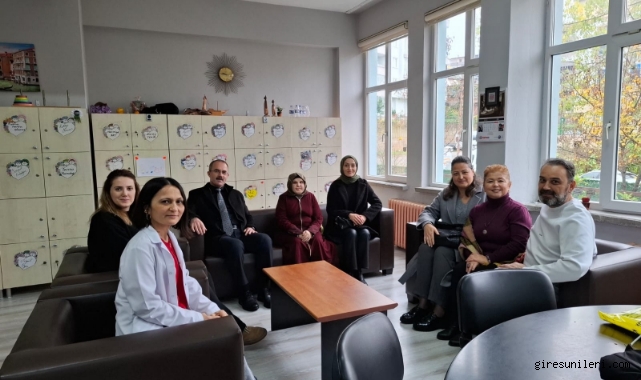 Müdür Bulut’tan 19 Eylül Kız Mesleki ve Teknik Anadolu Lisesine Ziyaret