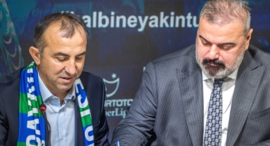 Recep Uçar, Çaykur Rizespor'a 1.5 yıllık imza attı