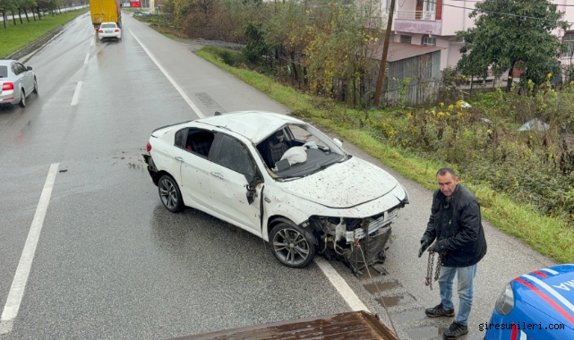 Samsun'da otomobil takla attı: 3 yaralı