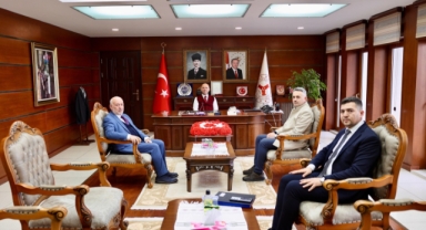 Şebinkarahisar Heyeti, Giresun Valisi Serdengeçti’yi Ziyaret Etti