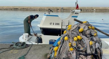 Sıcaklıkların mevsim normallerini aşması avlanan balık miktarını düşürdü