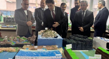 Tarih ve Coğrafya Dersleri Sanata Dönüştü: Giresun'da 3 Boyutlu Sergi Açıldı