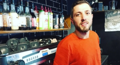 Tıra çarpan otomobilin sürücüsü hayatını kaybetti