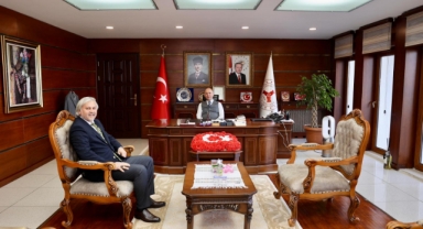 Vali Serdengeçti, Giresun’a Atanan Yeni İsimleri Makamında Ağırladı