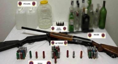 Yeni yıl öncesi kaçak alkol ve silah ele geçirildi