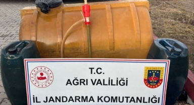 Yolcu otobüsünde 245 litre kaçak akaryakıt ele geçirildi