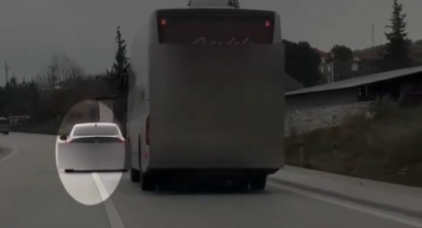 Yolcu otobüsünün trafik güvenliğini tehlikeye sokan sürücüye ceza