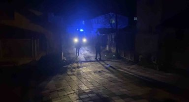 Bakım yaptığı silahının ateş alması sonucu ağır yaralandı