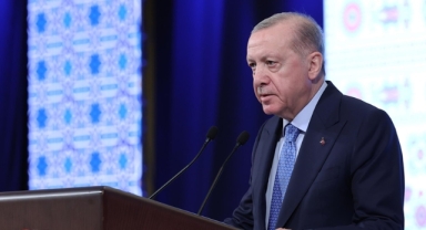 Cumhurbaşkanı Erdoğan: Yürek yüreğe verdiğimiz müddetçe bulunduğumuz asra Türk dünyasının mührünü vuracağımızdan eminiz