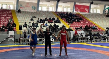 Giresun’un Genç Güreşçisi Türkiye Arenasına Çıkıyor! 