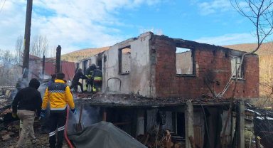 Samsun'da yangın: 2 ölü